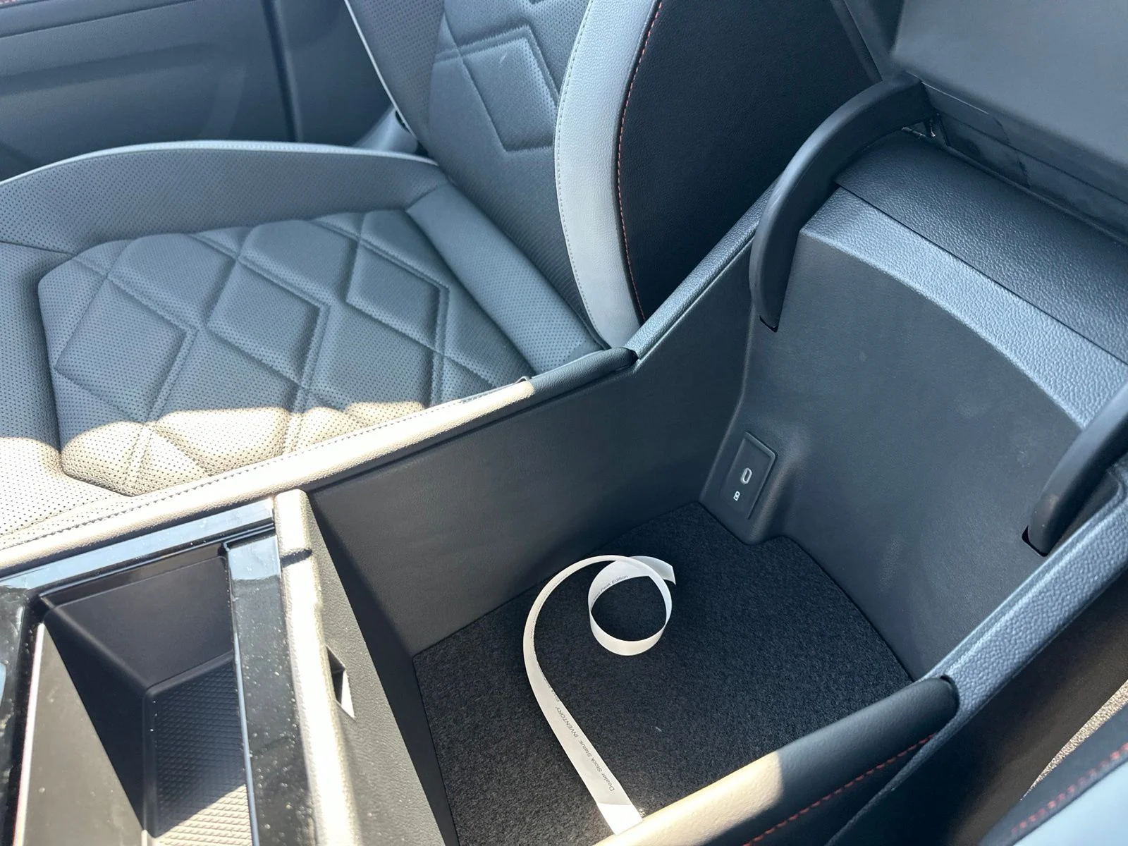 New 2026 White/off-white Volkswagen 2.0T Peak Edition image 65