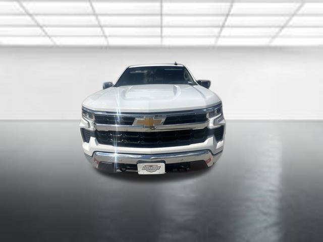 Used 2025 Summit White Chevrolet LT image 3