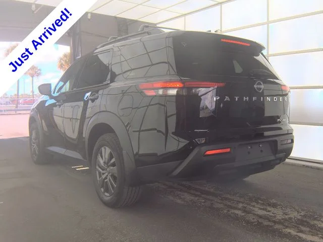 Used 2022 Black Nissan SV image 4
