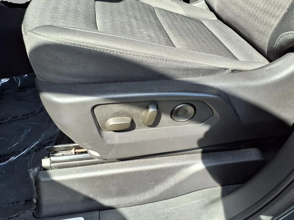 Used 2025 Gray Chevrolet LT image 20