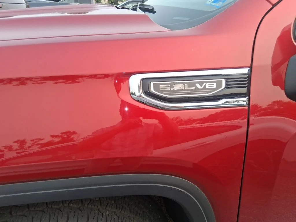 Used 2024 Red GMC SLT image 10