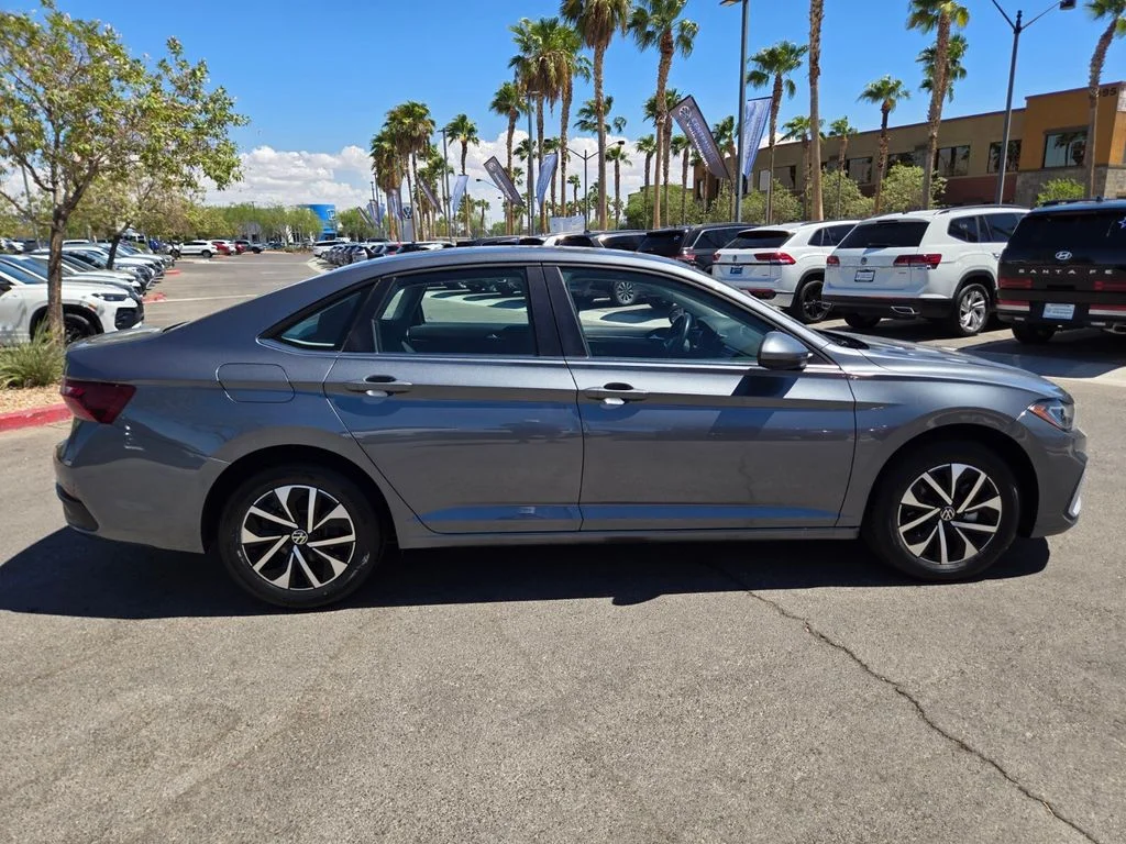 Used 2025 Gray Volkswagen 1.5T S image 7