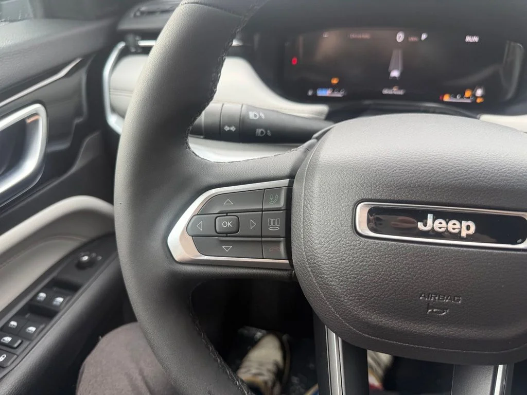 New 2026 Fathom Blue Pearl Coat Jeep Limited image 16