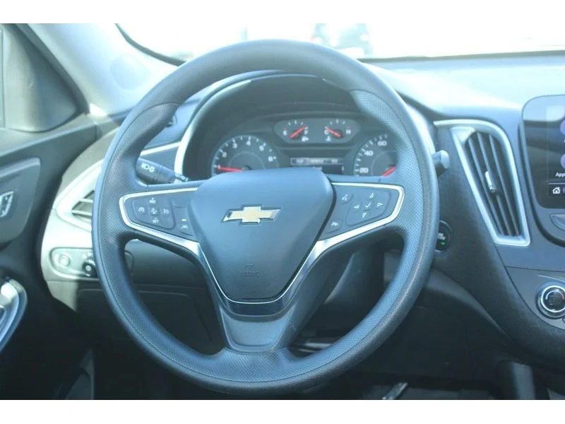 2025 Chevrolet Malibu 1LT - Photo 14