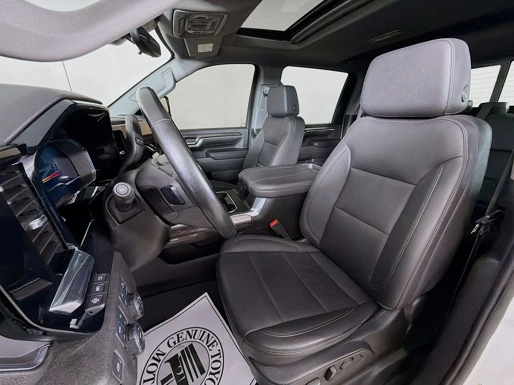 2024 Chevrolet Silverado 3500HD LTZ - Photo 12