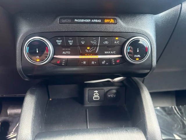 Used 2024 Gray Ford Active image 15
