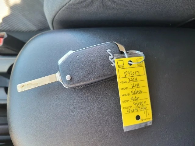 Certified Used 2024 Gray Kia LX image 21