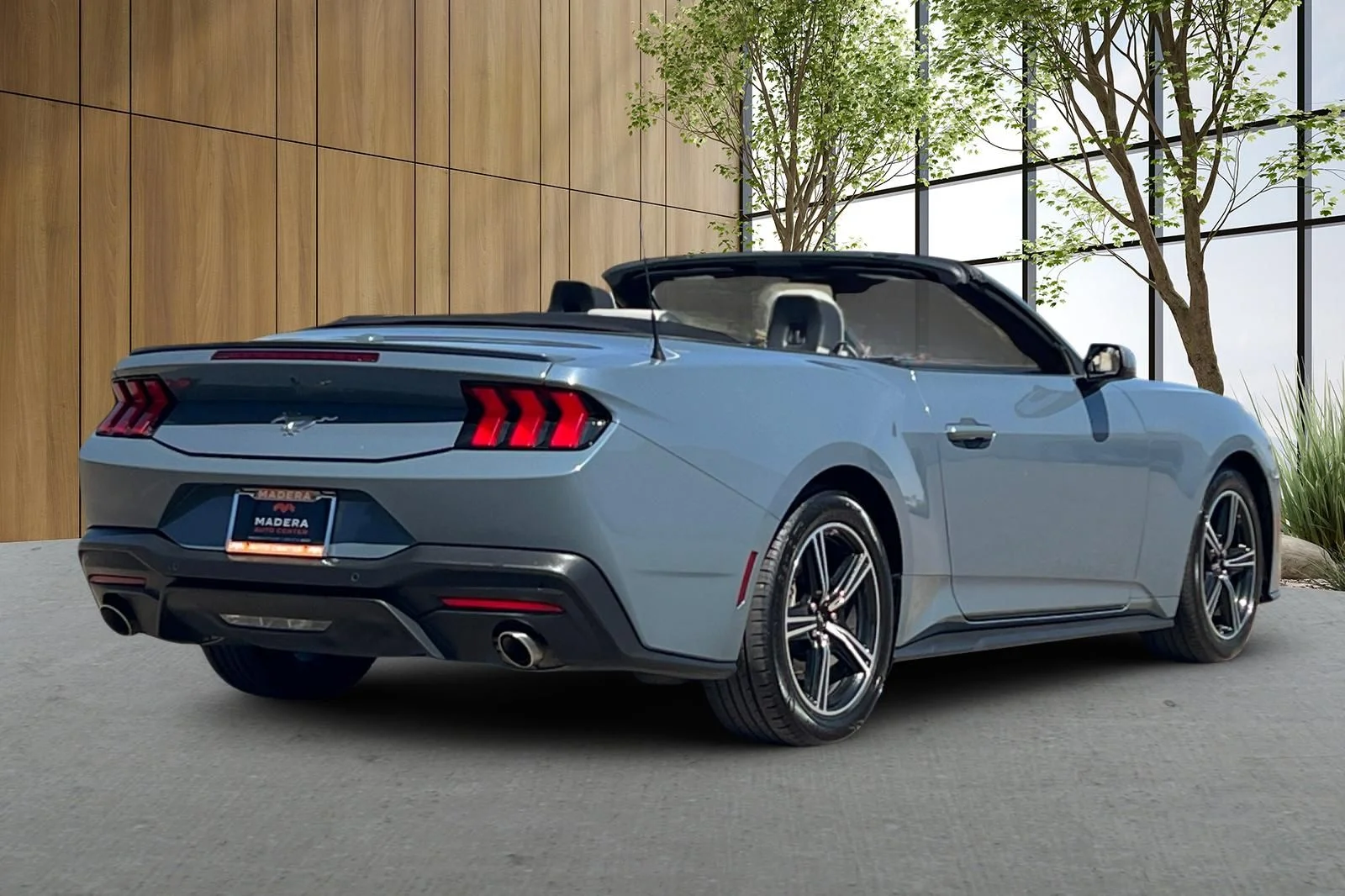 Used 2024 Blue Ford EcoBoost Premium image 4