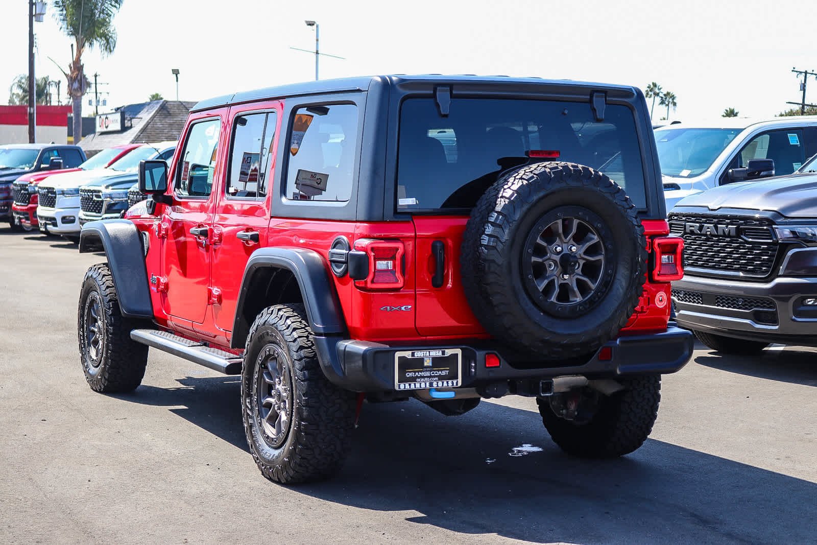 Used 2021 Firecracker Red Clearcoat Jeep Unlimited Rubicon image 6