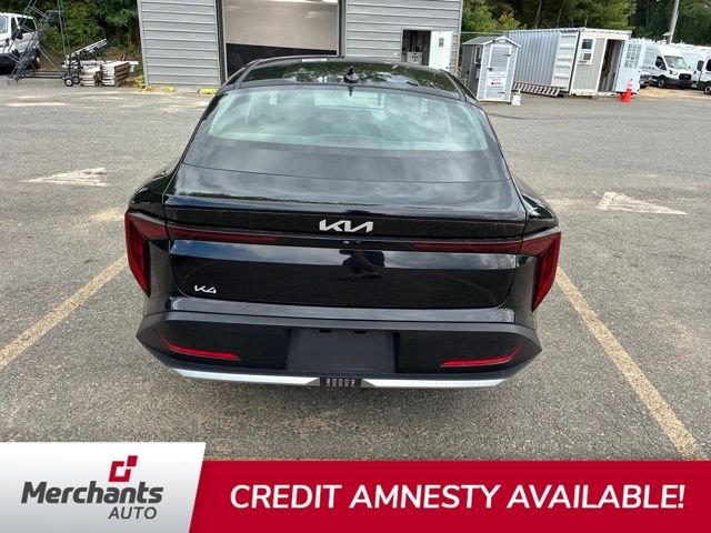 Used 2025 Black Kia LXS image 4