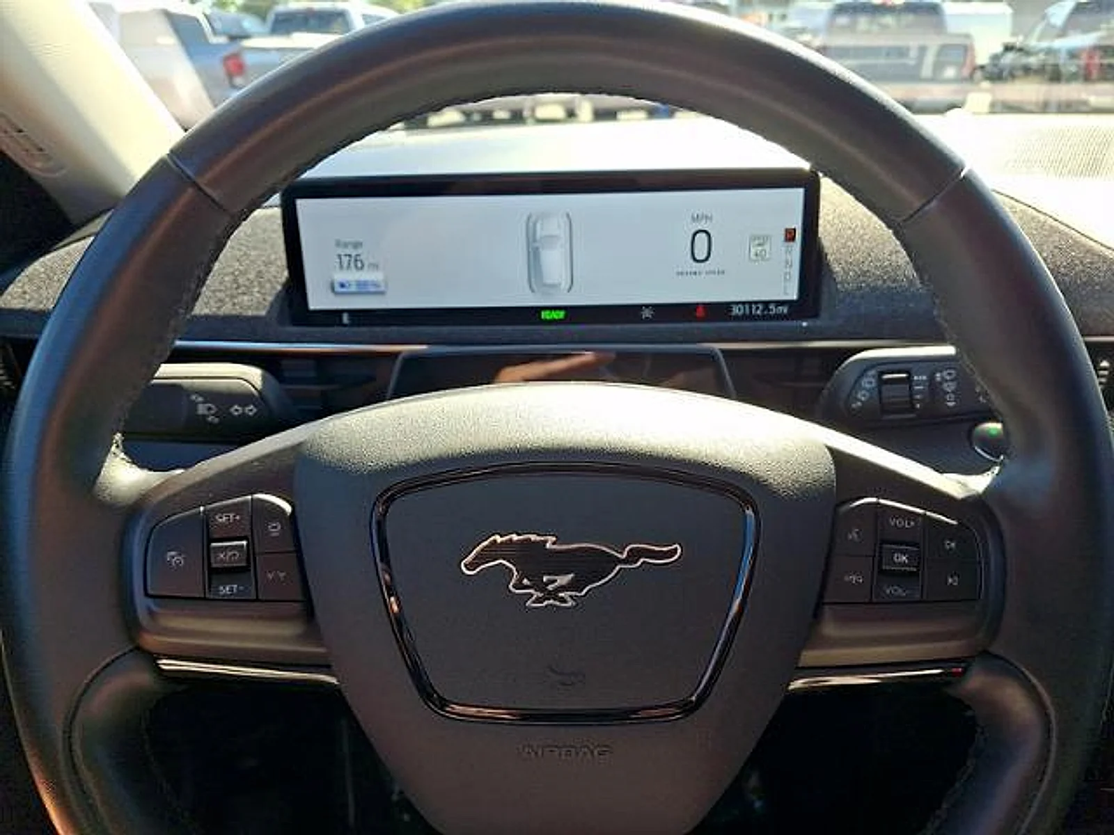 Used 2023 Star White Metallic Tri-Coat Ford Premium image 21