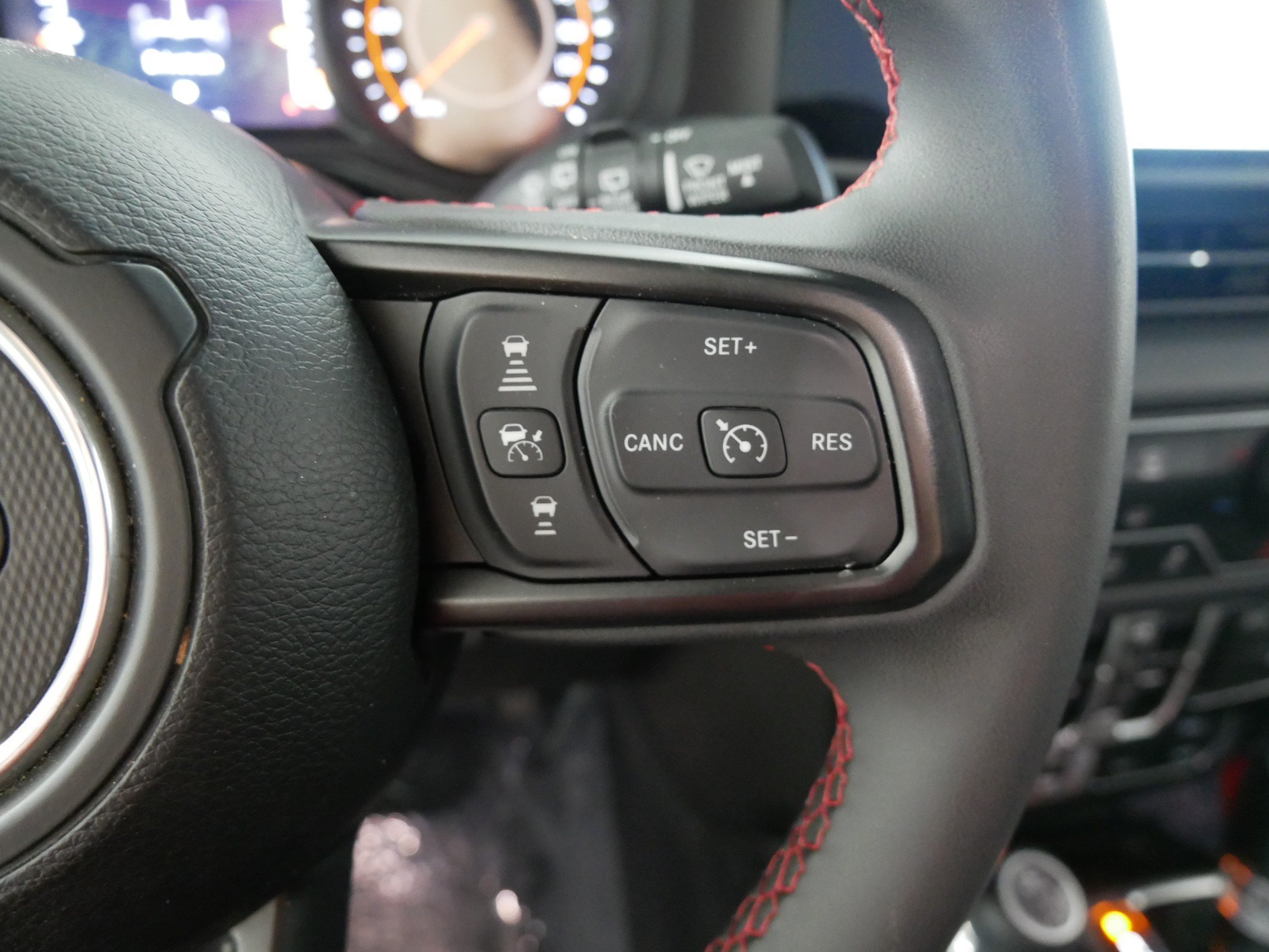 2024 Jeep Wrangler 4-Door Rubicon - Photo 28