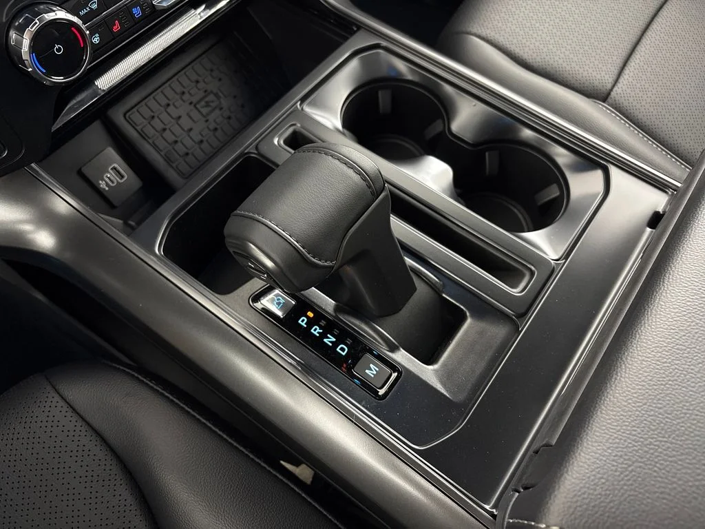 New 2026 Blue Ford Lariat image 27
