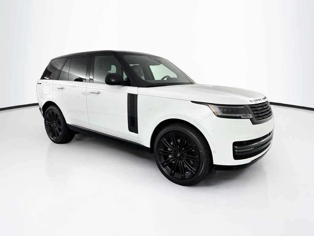New 2027 Fuji White Land Rover SE image 3