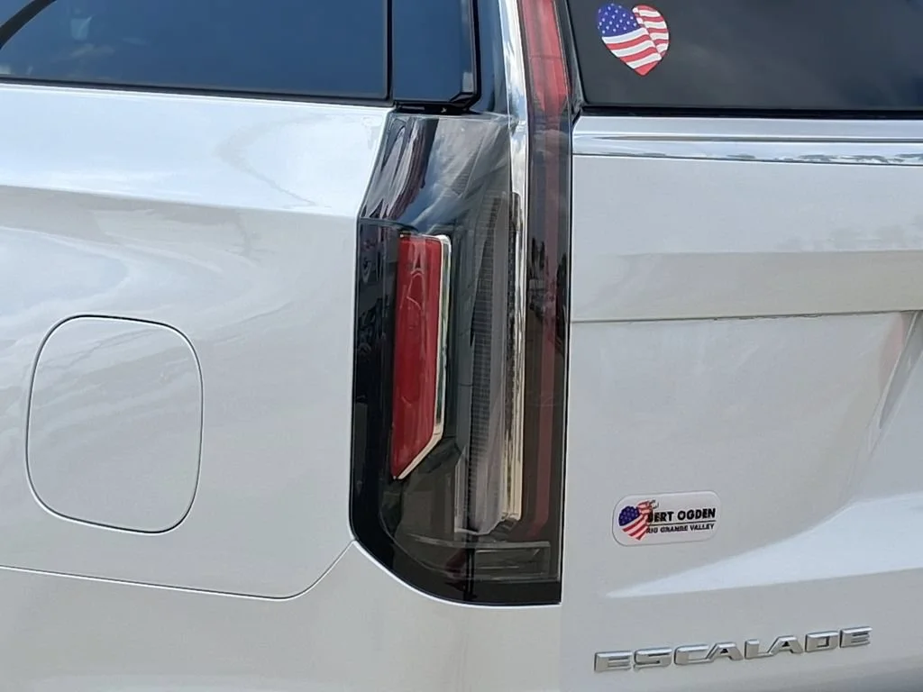 Used 2024 Crystal White Tricoat Cadillac Premium Luxury image 9
