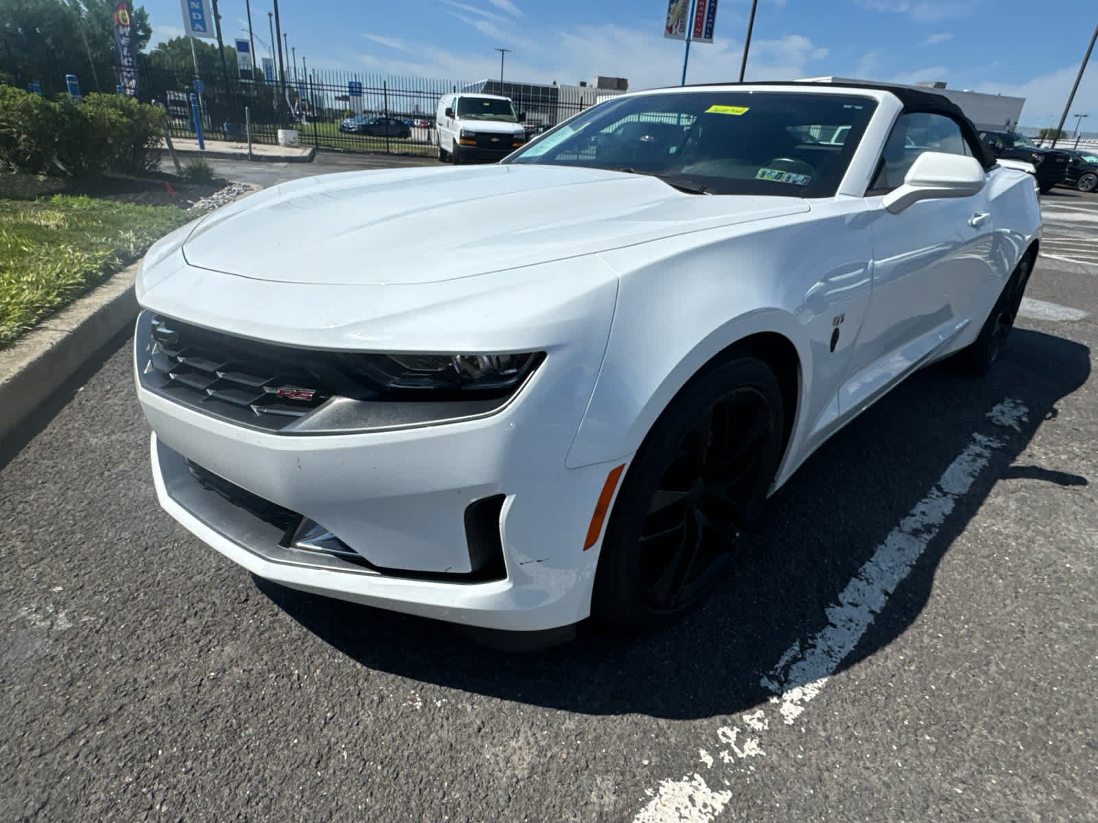 Used 2023 Summit White Chevrolet 2LT image 8