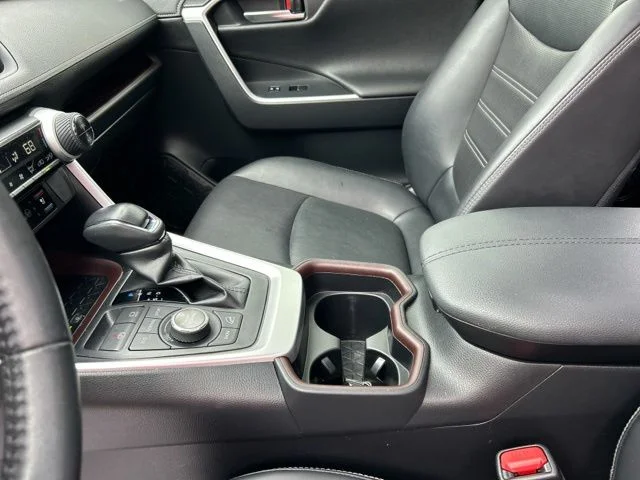 Used 2019 Silver Sky Metallic Toyota Limited image 34