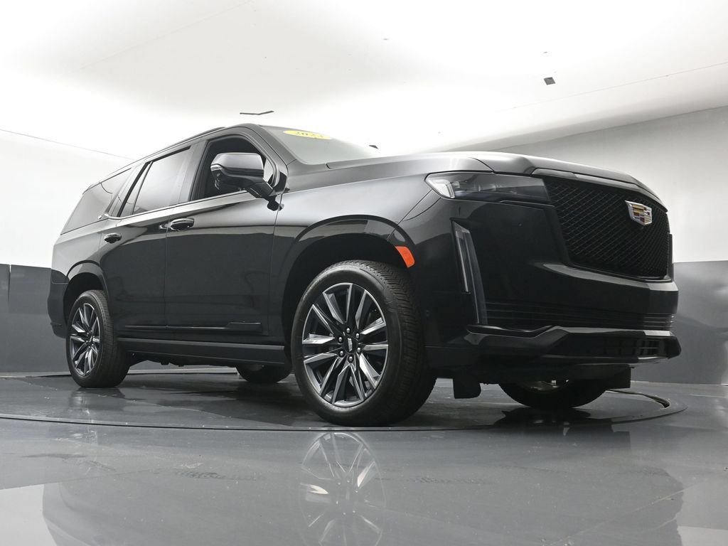 Used 2023 Black Cadillac Sport Platinum image 26