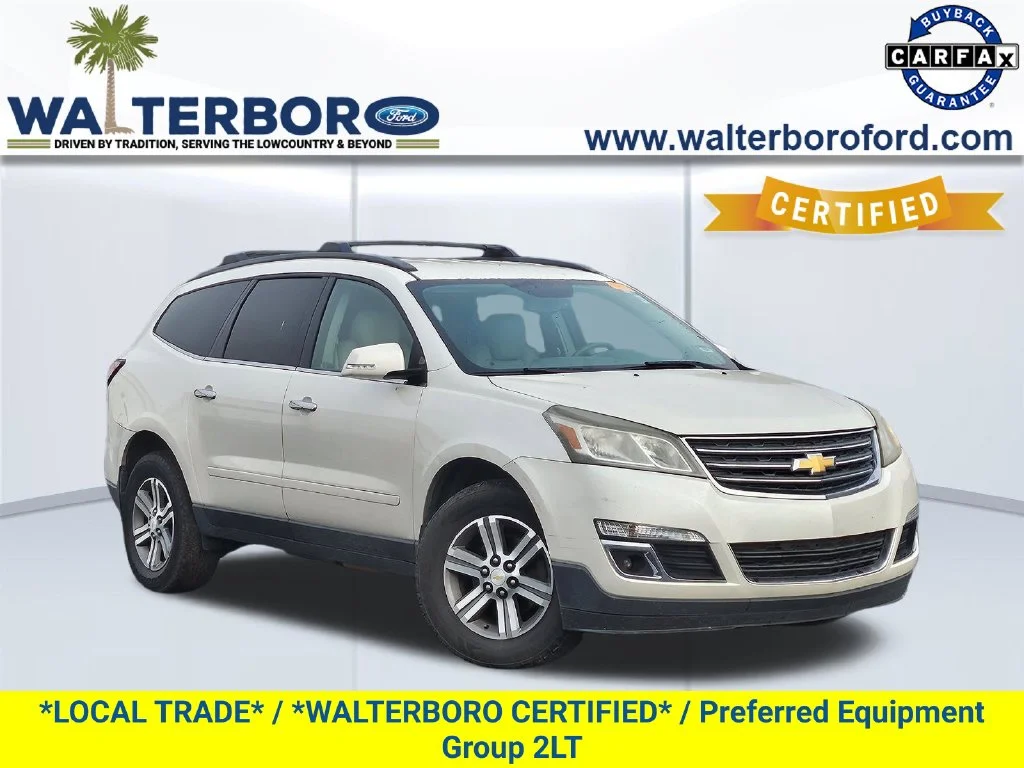 Used 2015 White Diamond Clearcoat Chevrolet 2LT image 1