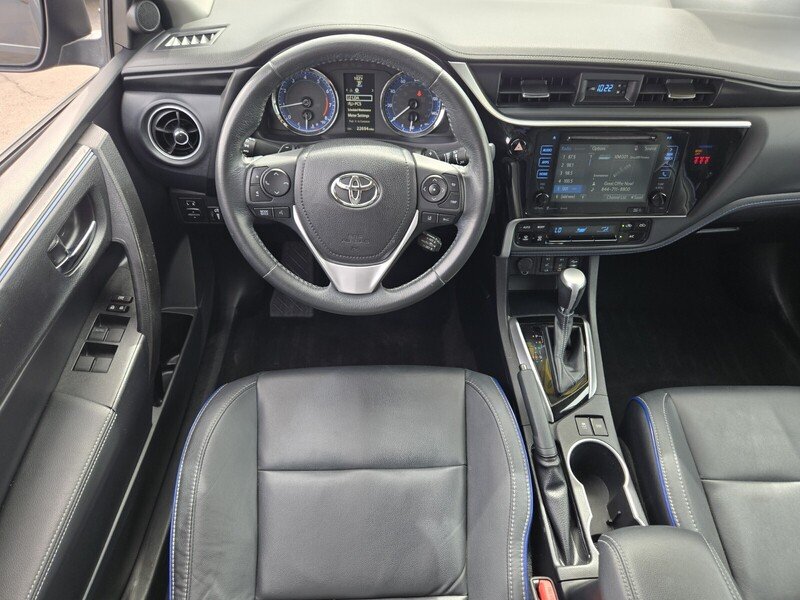 Used 2018 Slate Metallic TOYOTA XSE CVT image 13