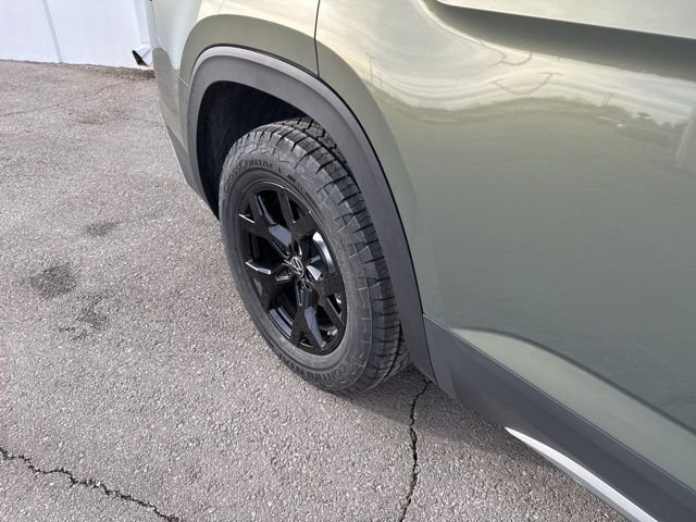 New 2026 Avocado Green Volkswagen 2.0T Peak Edition image 6