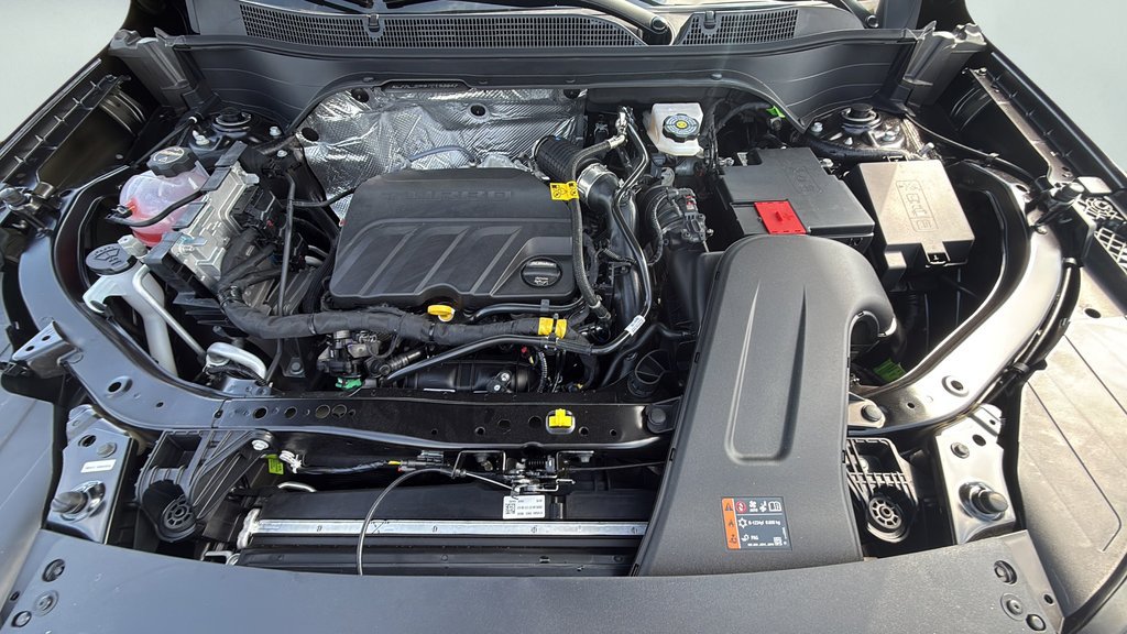 New 2026 Mosaic Black Metallic Chevrolet 2RS image 32
