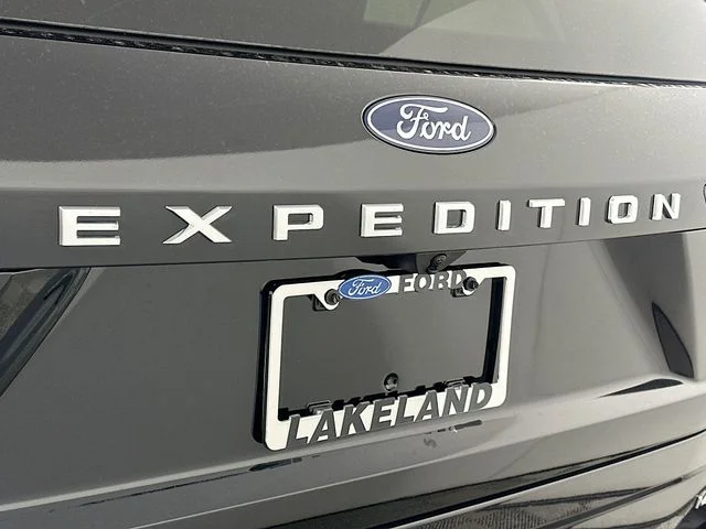 New 2026 Gray Ford King Ranch image 27