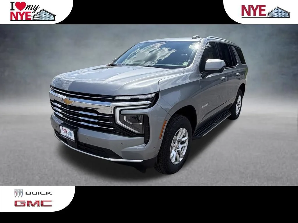 Used 2025 Sterling Gray Metallic Chevrolet LT image 1