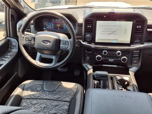 New 2026 Oxford White Ford Lariat image 9