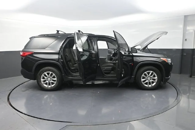 Used 2021 Black Chevrolet LT image 39