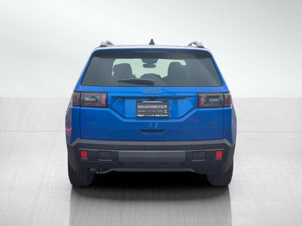 New 2026 Hydro Blue Pearl-Coat Exterior Paint Jeep Laredo image 5