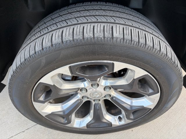 Used 2021 Granite Crystal Metallic Clearcoat Ram Limited image 9