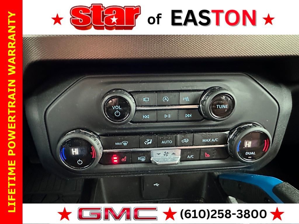 Used 2023 Blue Ford Outer Banks image 31