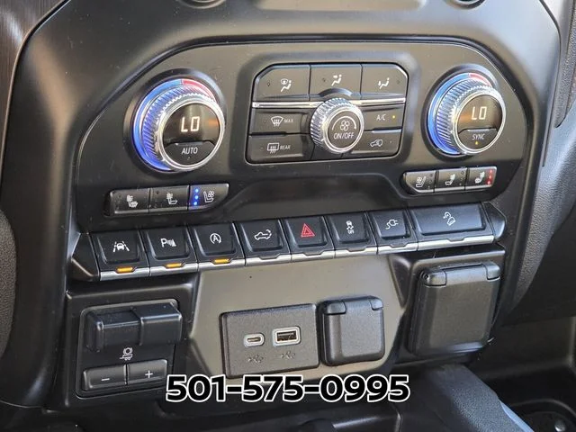 Used 2021 White GMC AT4 image 25