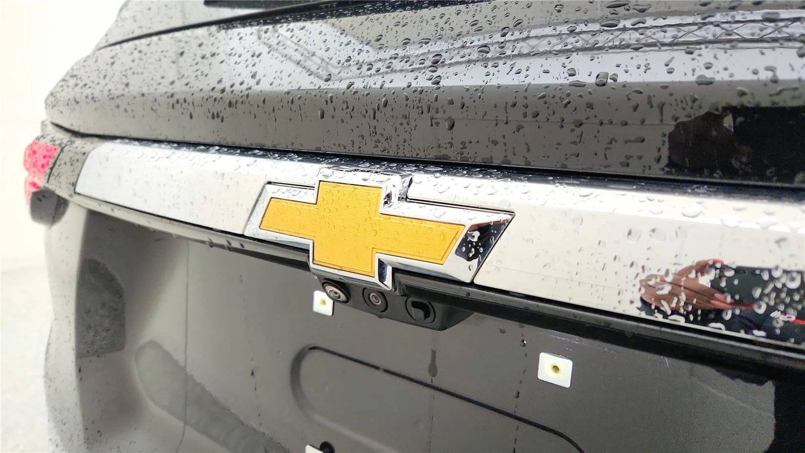 Used 2023 Mosaic Black Metallic Chevrolet LT Cloth image 16
