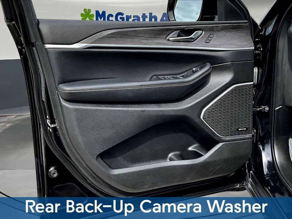 Used 2023 Black Jeep Limited image 24
