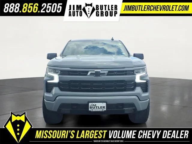 Used 2025 Slate Gray Metallic Chevrolet RST image 25