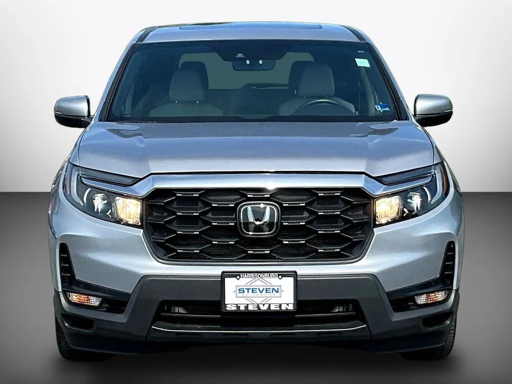 Used 2023 Lunar Silver Metallic Honda EX-L image 2