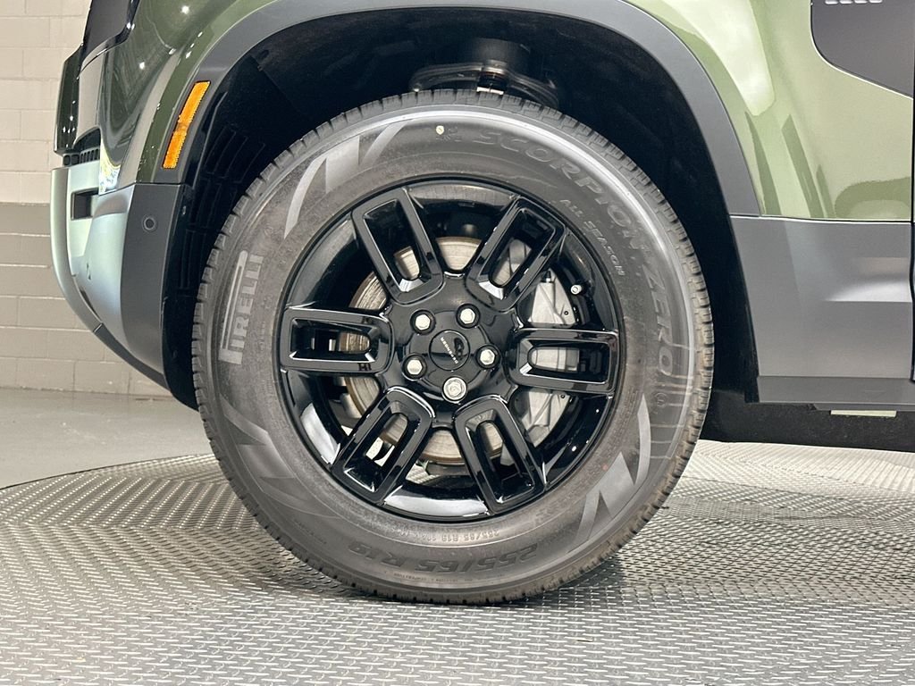 New 2026 Woolstone Green LAND ROVER S image 5