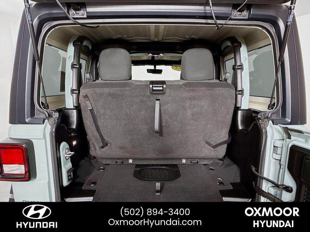2023 Jeep Wrangler 2-Door Rubicon - Photo 25