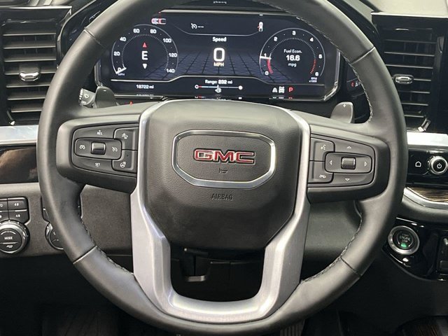 Used 2024 Summit White GMC Elevation image 15