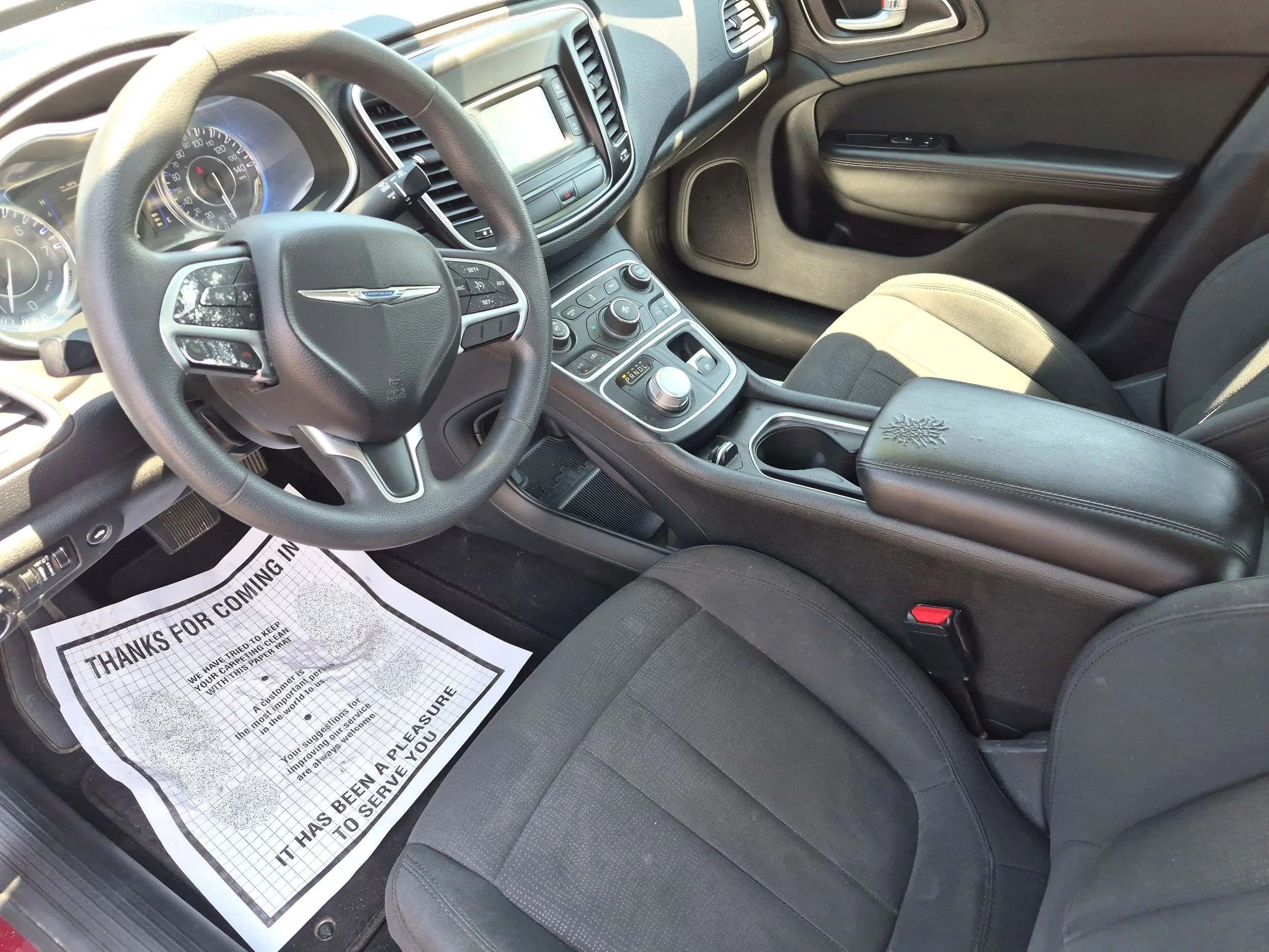 Used 2015 Velvet Red Pearlcoat Chrysler Limited image 9