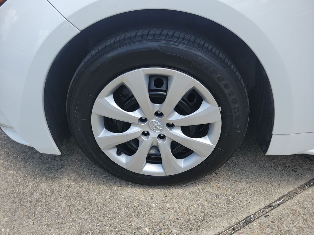Certified Used 2024 White Toyota LE image 34