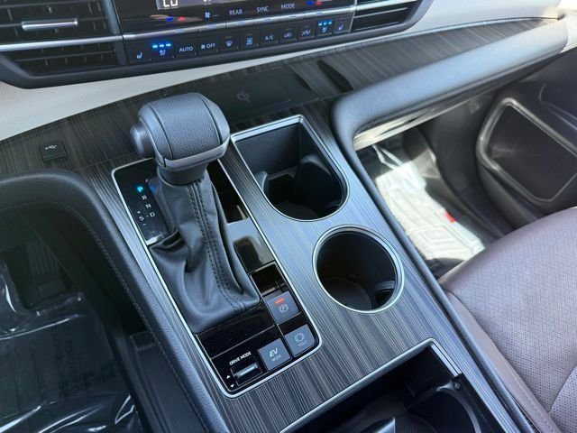 2023 Toyota Sienna Platinum - Photo 30