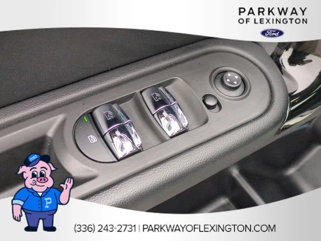 Used 2023 Silver MINI Signature image 13