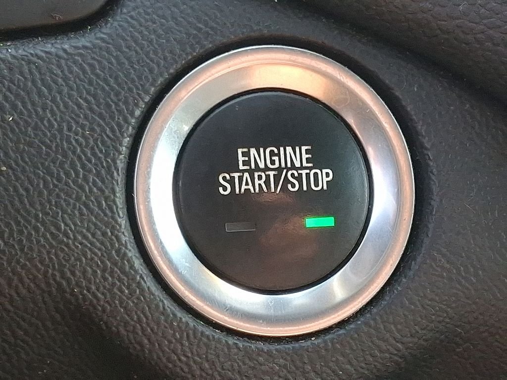 Used 2022 Blue Chevrolet LT image 22