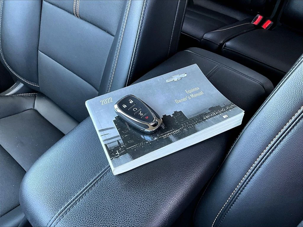 Used 2022 Gray Chevrolet Premier image 37
