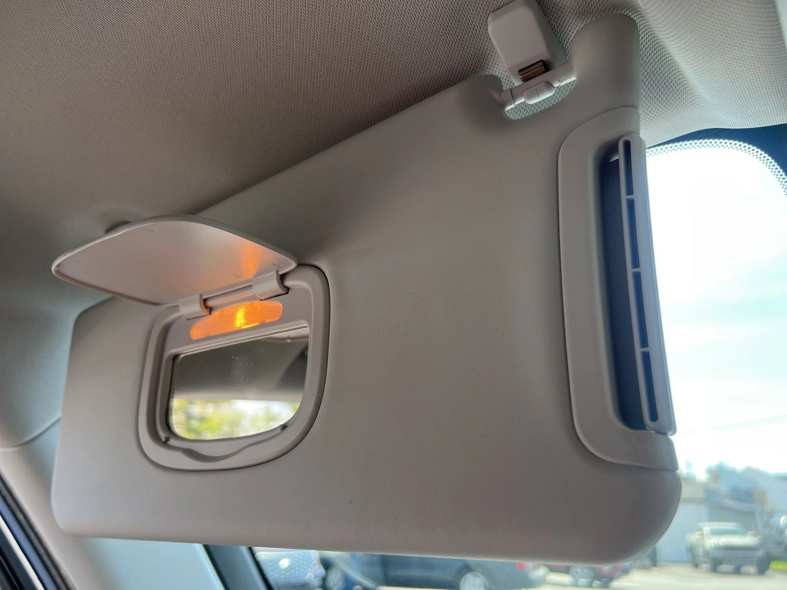 Used 2023 Black Clearcoat Jeep Altitude image 37