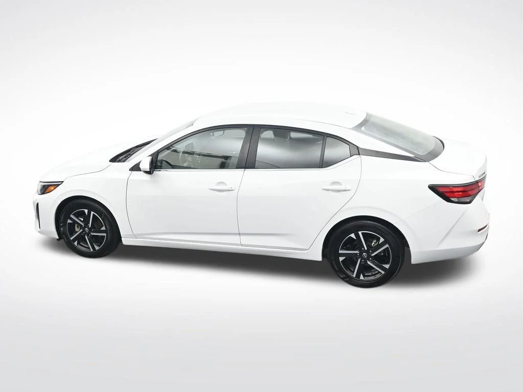 Used 2024 White Nissan SV image 36