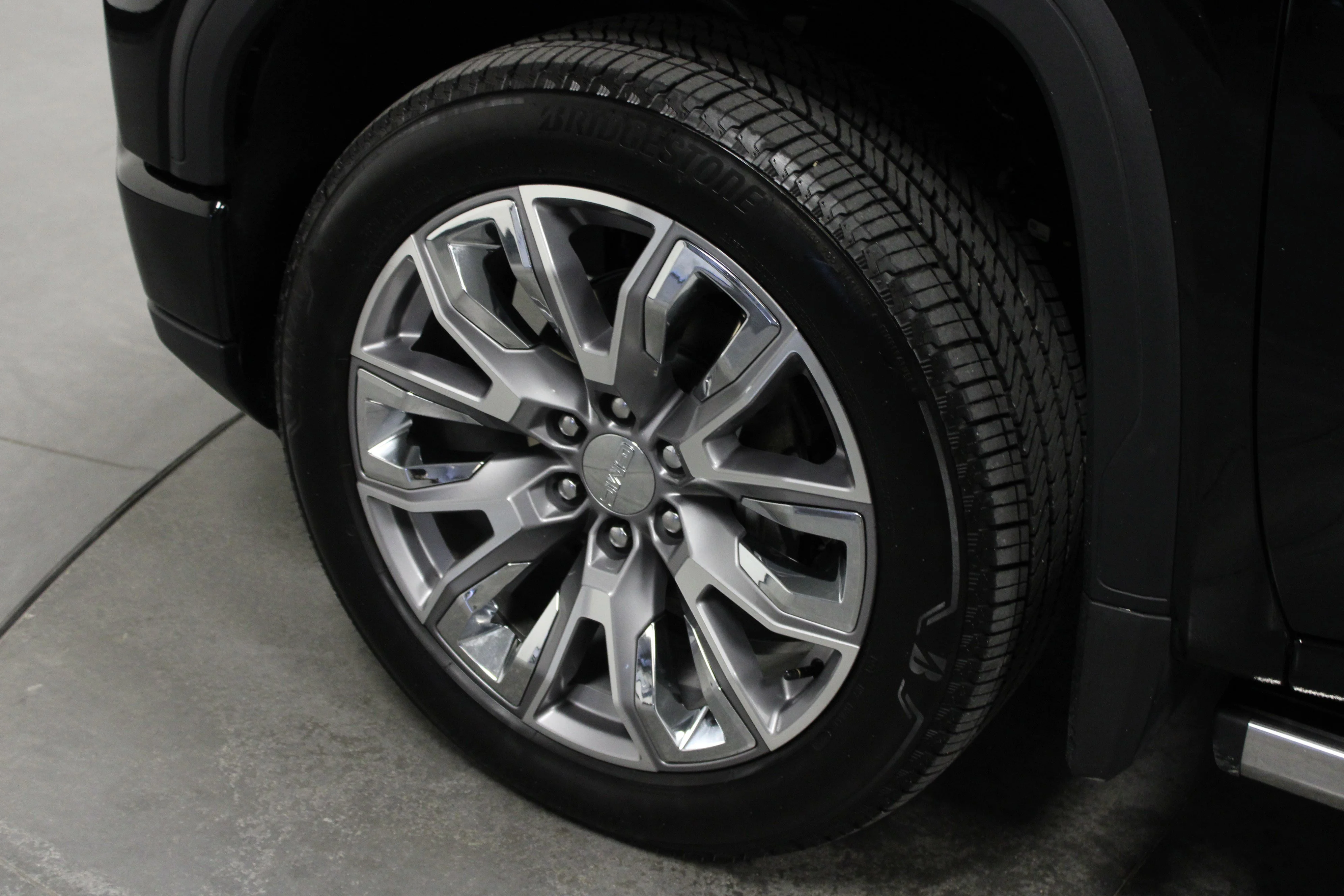 Used 2026 Onyx Black GMC Denali image 10